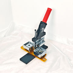 Máquina de botones/imanes cuadrados Pro Edition B de 2 x 2" / 2,5 x 2,5".